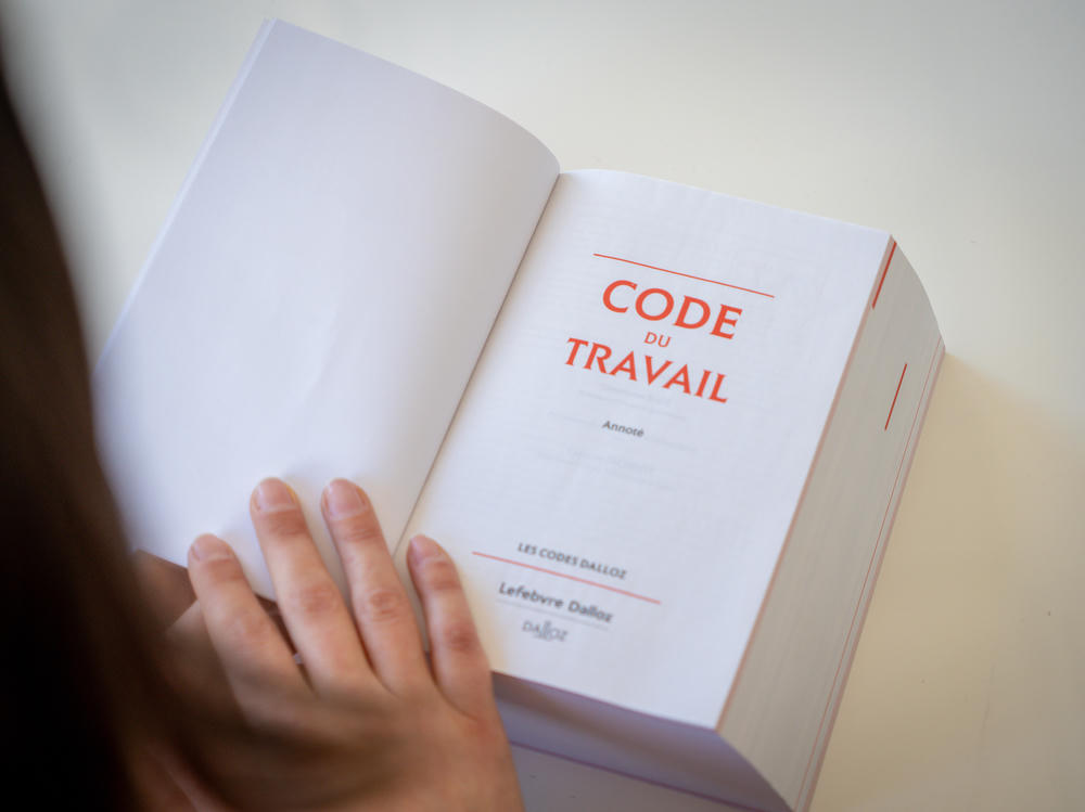 Photo du code du travail